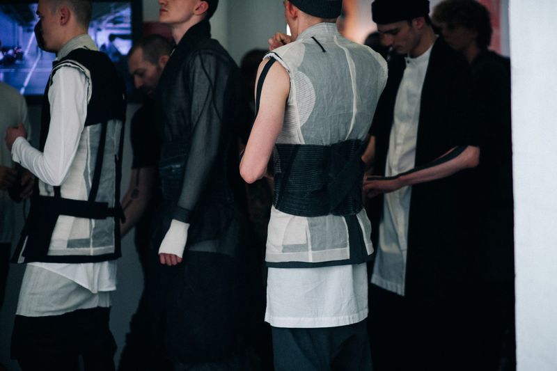 17春夏季度中的反穿细节